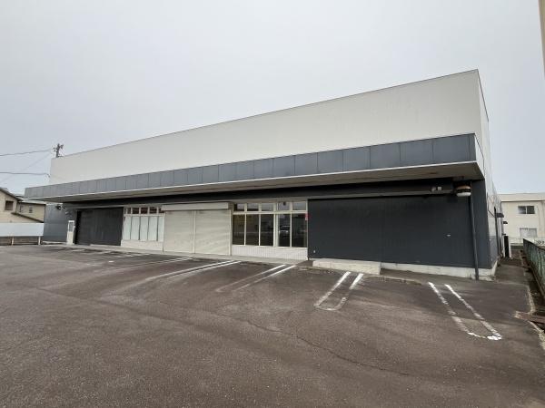 四日市市追分３丁目の店舗（一戸建）