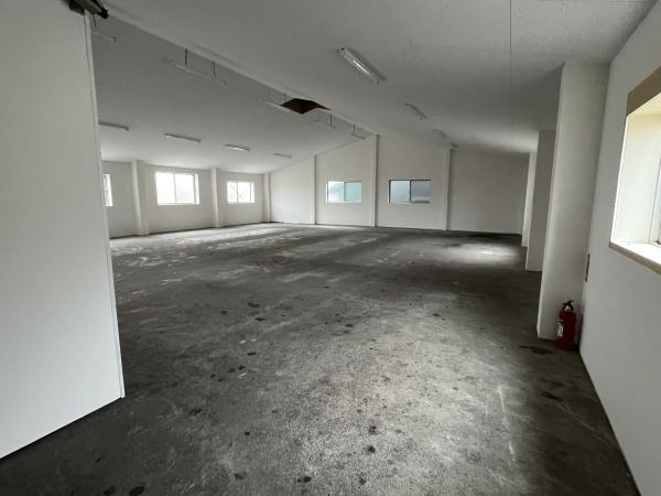 桑名市　三ツ矢橋(益生駅)　貸倉庫