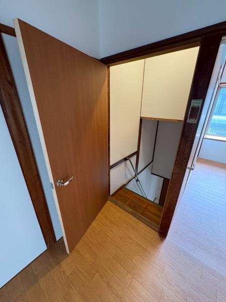 京都市伏見区東朱雀町のテラスハウス