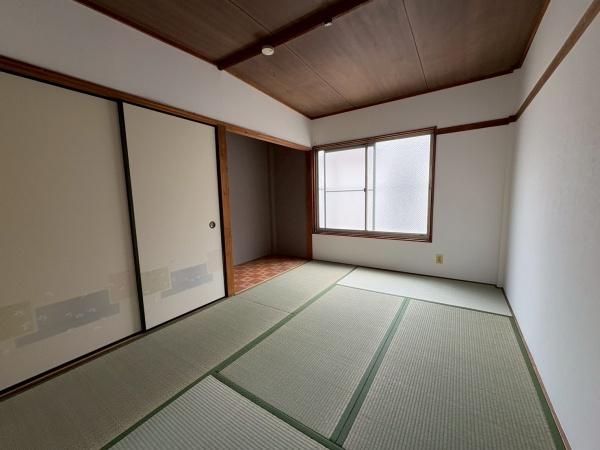 京都市伏見区竹田七瀬川町のテラスハウス