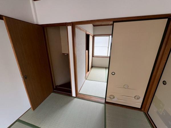 京都市伏見区竹田七瀬川町のテラスハウス