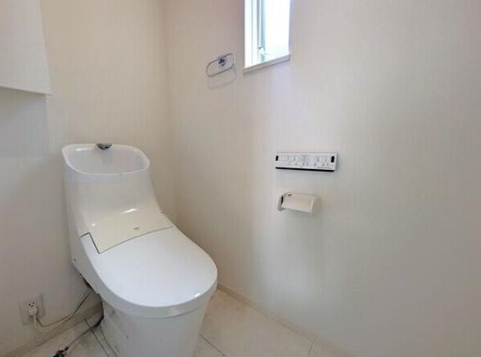 豊田市美里２丁目の貸家