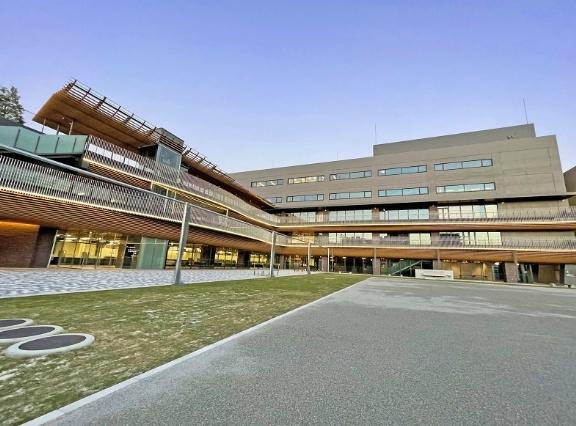名古屋市中村区十王町のマンション(名古屋市中村区役所)