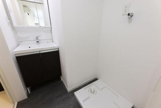 豊田市山之手３丁目のアパート
