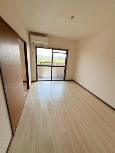 豊田市司町２丁目のアパート
