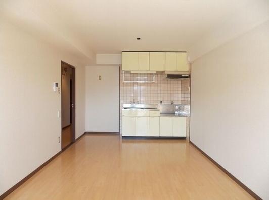 豊田市月見町２丁目のマンション