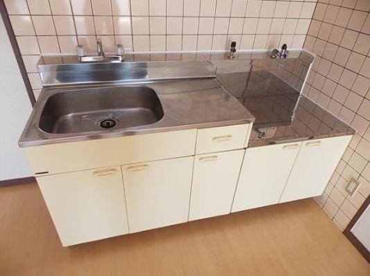 豊田市月見町２丁目のマンション