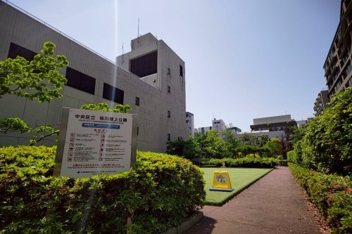 FURVAL八丁堀(中央区立 桜川屋上公園)
