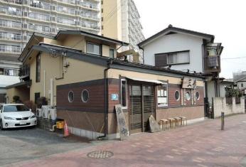稲城市大丸の店舗(建物一部)