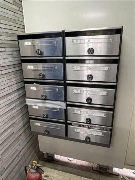 新宿区西新宿３丁目の店舗・事務所
