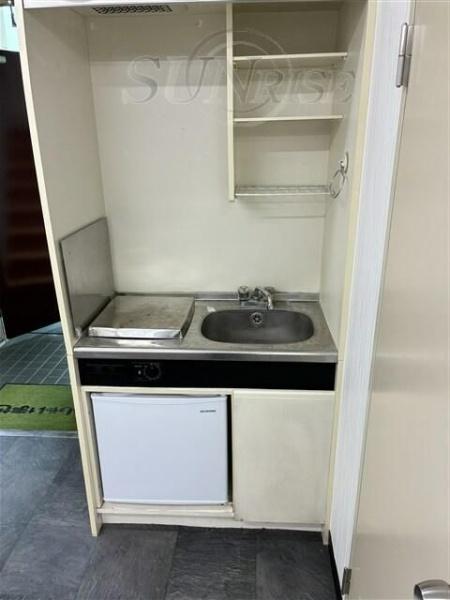 新宿区新宿２丁目の店舗・事務所