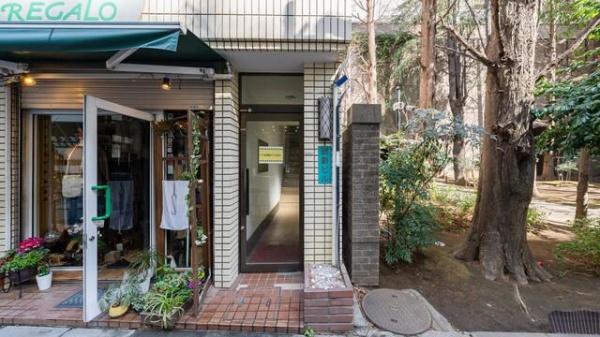 千代田区神田駿河台２丁目の店舗・事務所