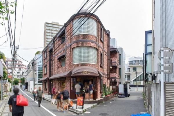 渋谷区神宮前２丁目の店舗・事務所