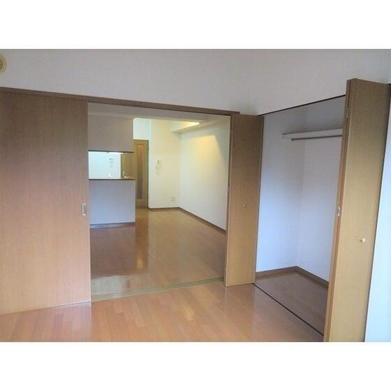 ＹＡＹＯＩ　ＣＯＵＲＴ