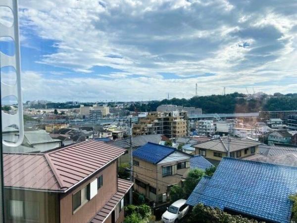 横浜市保土ケ谷区東川島町のアパート