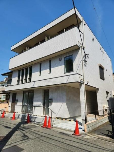 オルフェ　一番館