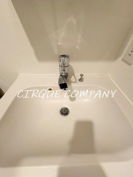 ＣＲＥＳＴ　ＴＡＰＰ新横浜