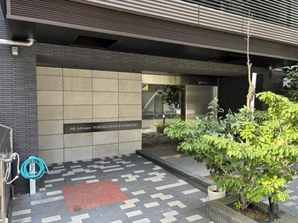 ＳＳ．Ａｄｖａｎｃｅ横濱末吉町
