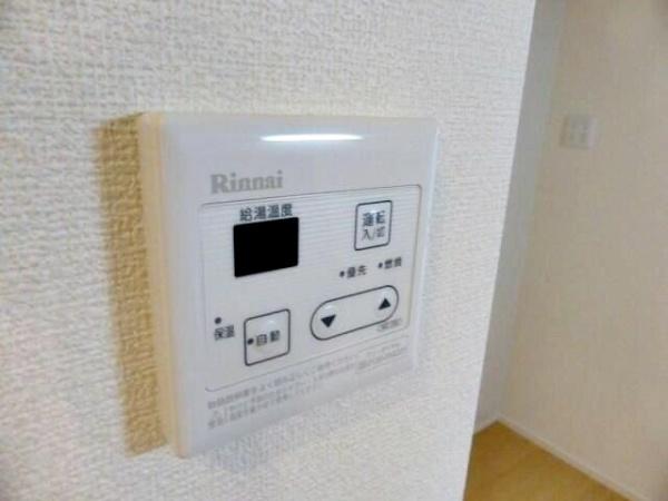 ルミエール港南台