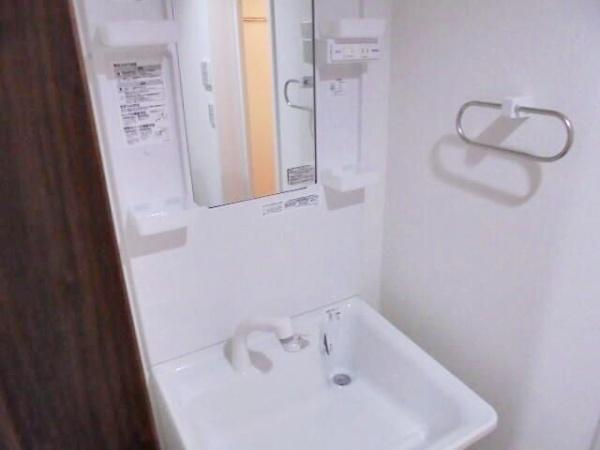 ヴェラハイツ白楽二番館
