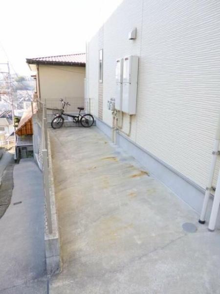 フルール井土ヶ谷