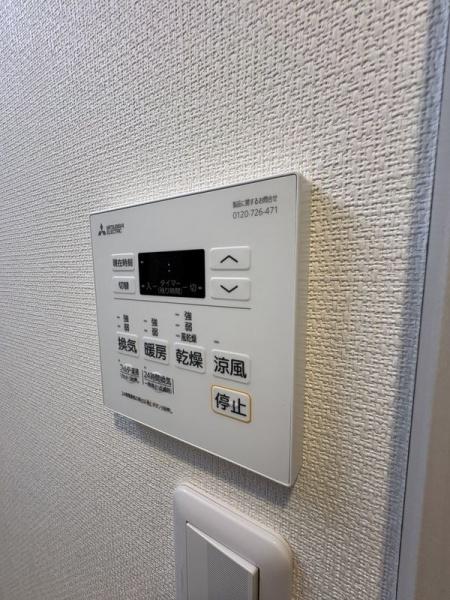 リブリ・コントラスト