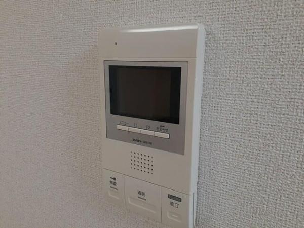 スカイブルーレジデンス横浜