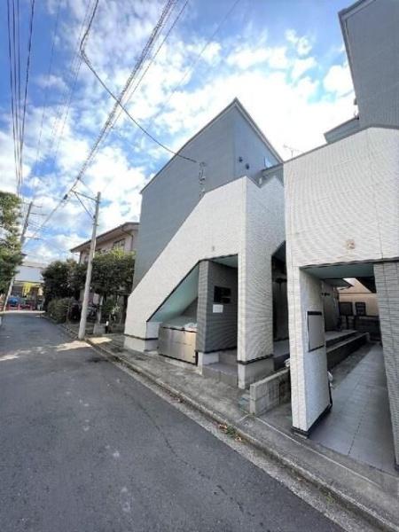 ＫＵＲＡＳＵＣＯ戸塚