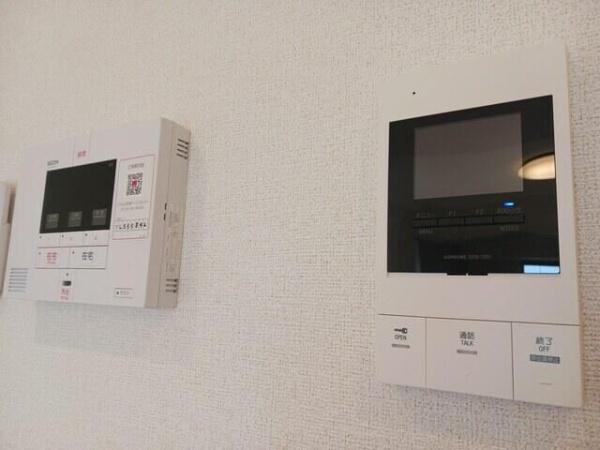 プナホウ　ウエスト