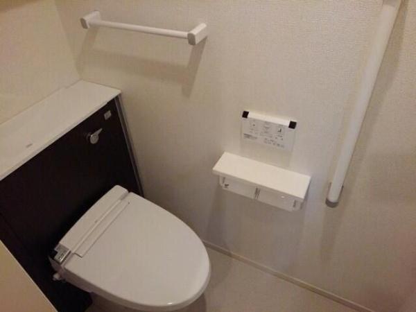 トゥットフェリーチェ横浜