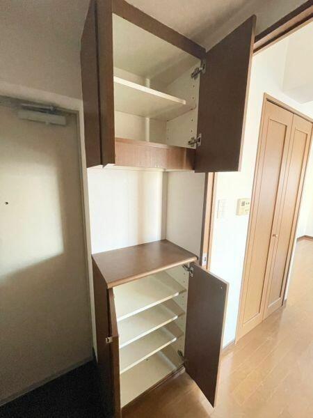 グリフィン新横浜・伍番館