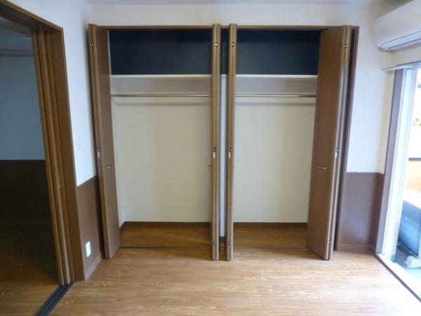 横浜市南区吉野町３丁目のマンション