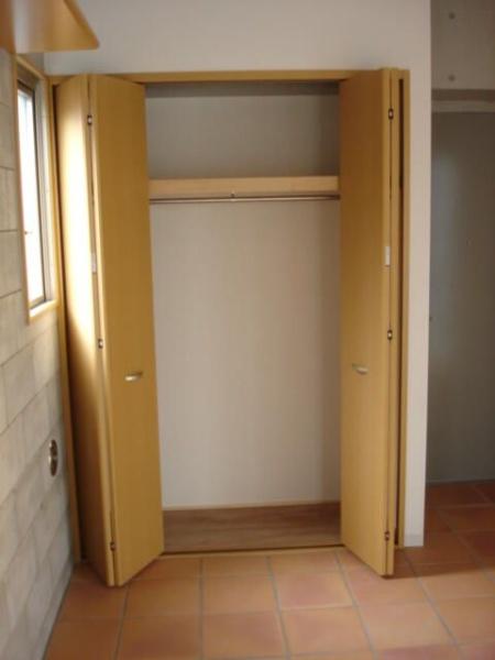 ＣＡＳＡ　ＲＡＦＦＩＮＡＴＡ