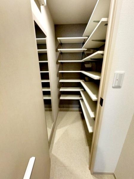 横浜市旭区鶴ケ峰１丁目のマンション
