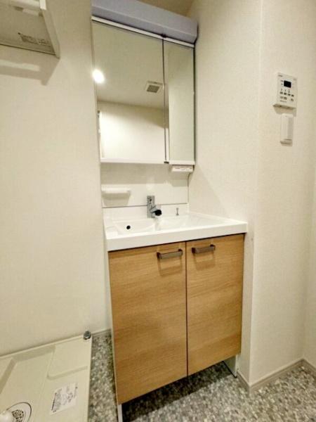 横浜市旭区鶴ケ峰１丁目のマンション