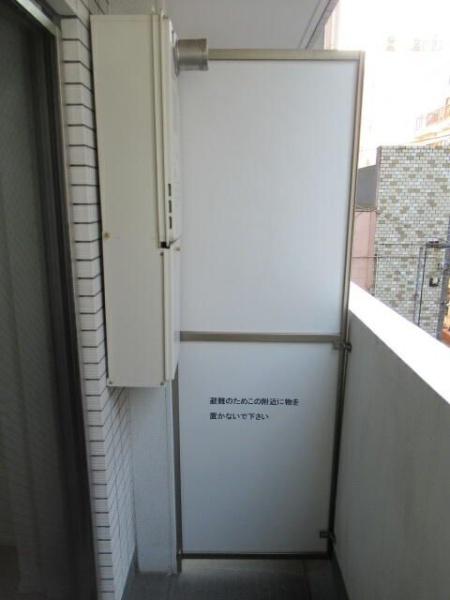 横浜市中区末吉町４丁目のマンション