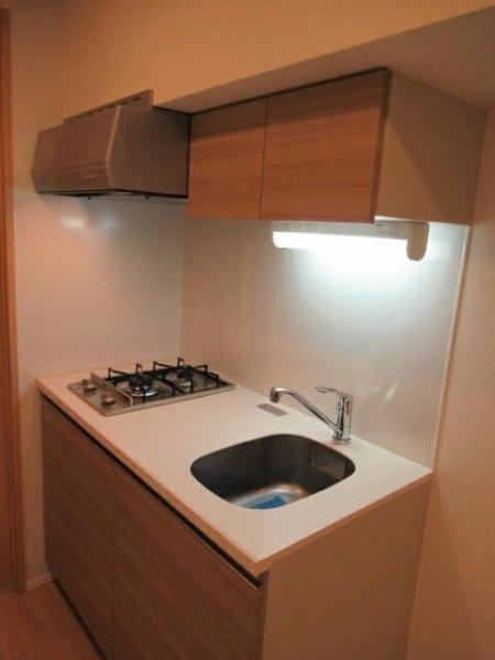 横浜市中区末吉町４丁目のマンション