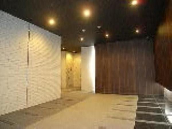 Ｐｅａｒｌ　Ｃｏｕｒｔ　Ｔｓｕｒｕｍｉ