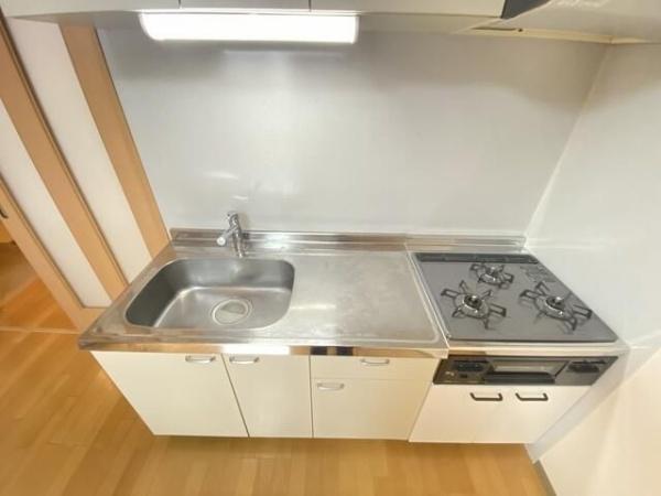ウィンビュ三ツ沢