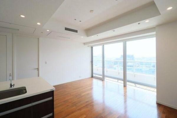 Ｍ．Ｍ．　ＴＯＷＥＲＳ　ＦＯＲＥＳＩＳ－Ｌ棟