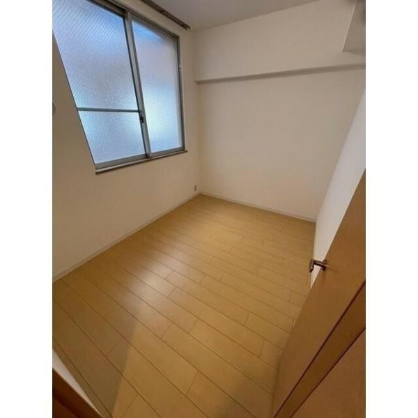 横浜市磯子区森１丁目のマンション