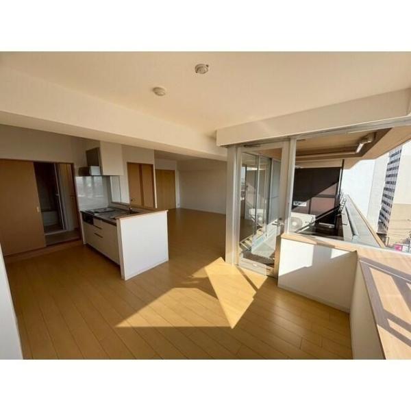 横浜市磯子区森１丁目のマンション