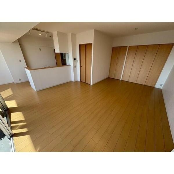 横浜市磯子区森１丁目のマンション