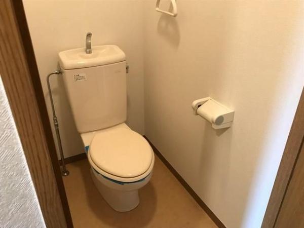 ヒルサイドクラタ