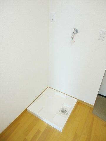 サニーコート岸谷