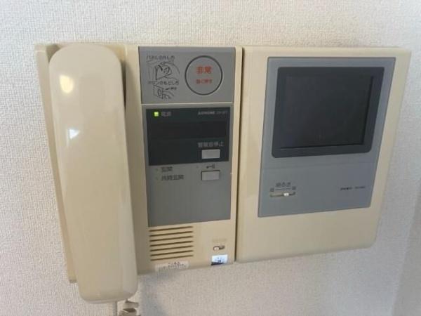 横浜市中区本町４丁目のマンション