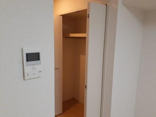 フリーデ　フォルシュ