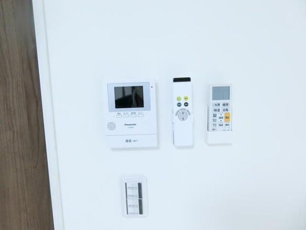 Ｗｈｉｔｅ　Ｈｏｕｓｅ　能見台