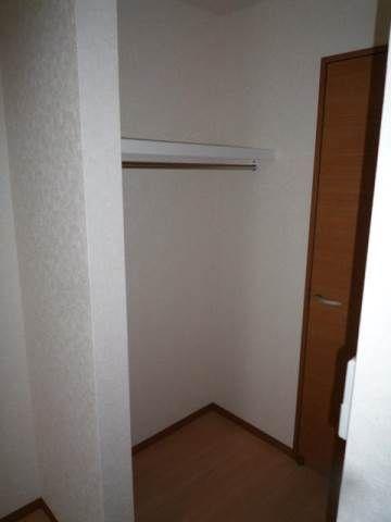 グランヒルズ岸谷