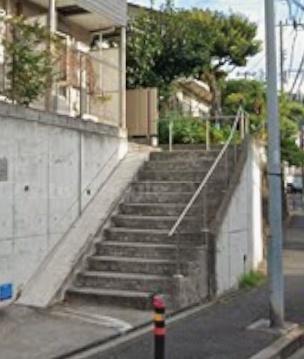 グランヒルズ岸谷